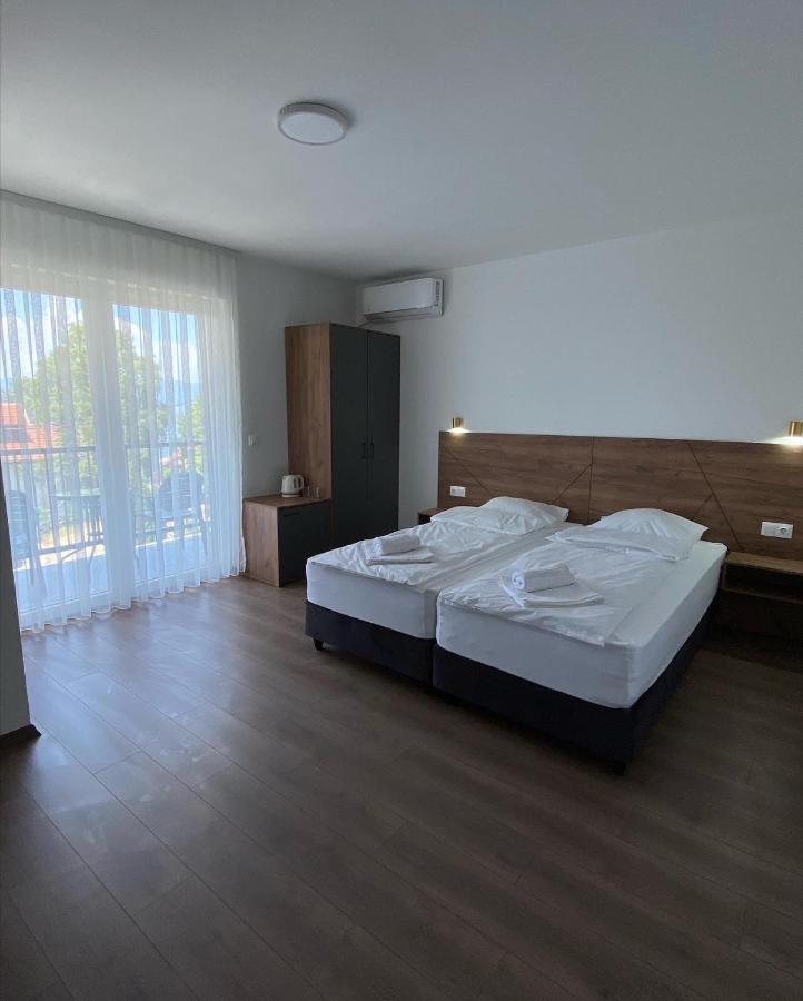 Villa Forest Ohrid Pestani Exterior photo